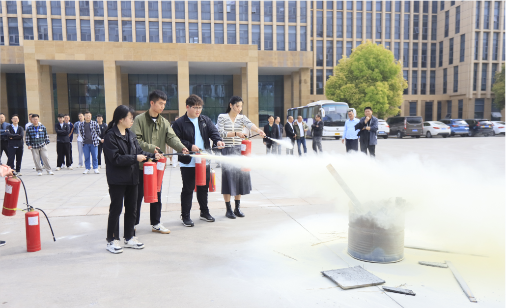增强消防意识，筑牢安全底线丨官方网站入口乳业集团组织消防应急演练