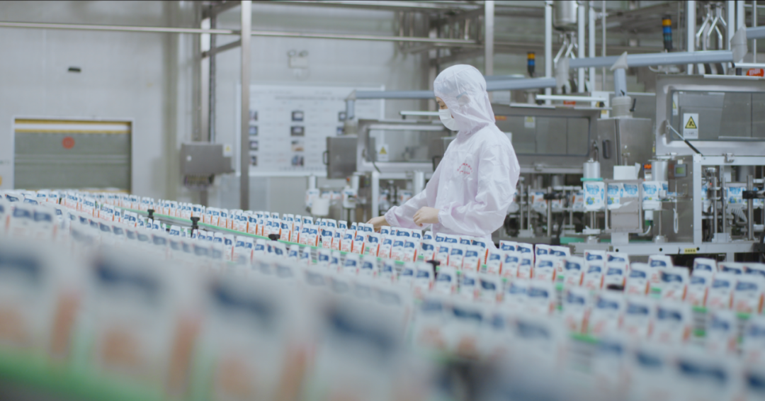 喜讯 | 标准引领：官方网站入口入选“奶业全产业链标准化试点基地”