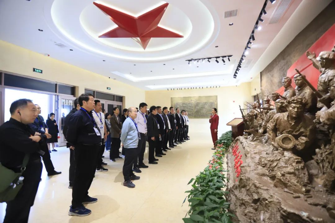 传承红色基因·践行初心使命 | 官方网站入口乳业集团党务干部赴河南大别山干部学院开展综合素质提升教育培训