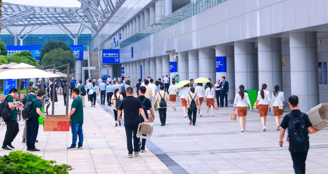 启航新征程 点亮新赛道丨官方网站入口乳业集团参加第十四届中国奶业大会暨D20峰会，荣获“中国乳制品生产企业现代化等级5A级”评定殊荣