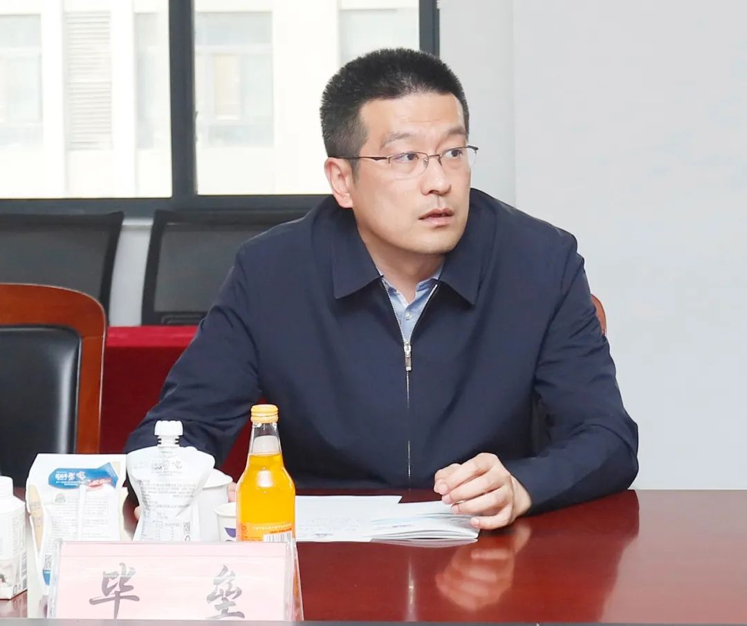 官方网站入口丨沈阳市人大常委会副主任曹鹏一行莅临官方网站入口考察座谈