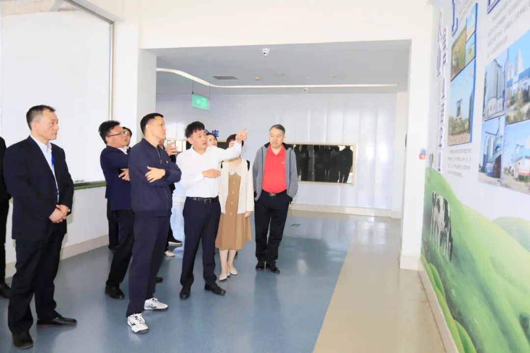 官方网站入口| 省农投集团董事长李晓寰一行莅临官方网站入口调研指导工作