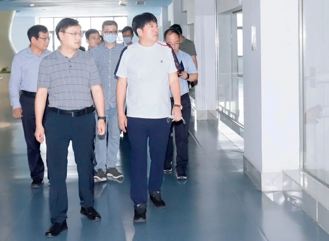 快讯｜社旗县人民政府县长关文波一行莅临官方网站入口乳业集团参观考察