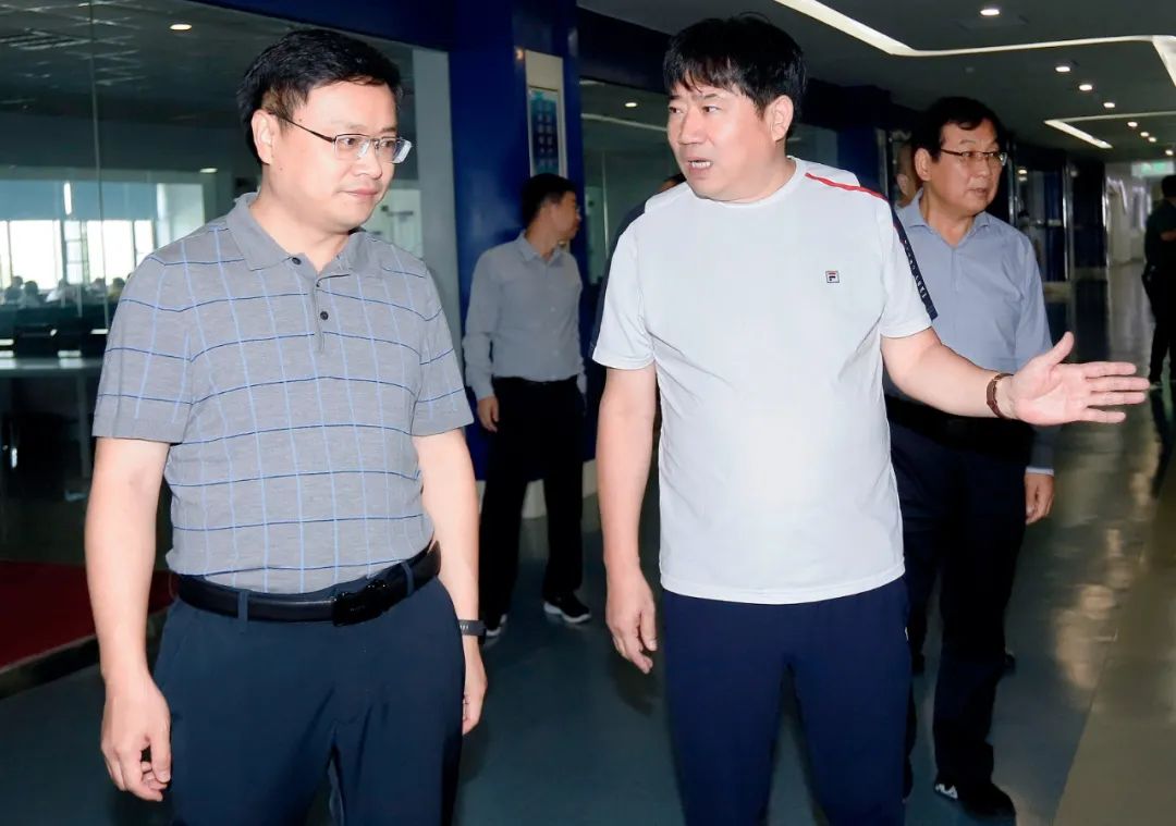 快讯｜社旗县人民政府县长关文波一行莅临官方网站入口乳业集团参观考察
