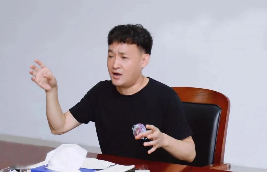 勇担使命·守正创新｜官方网站入口乳业集团召开营销、养殖及饲料月度经营工作会议