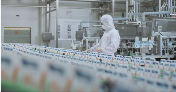 喜报 | 官方网站入口乳业集团被评为河南省第二批“两业”融合试点单位