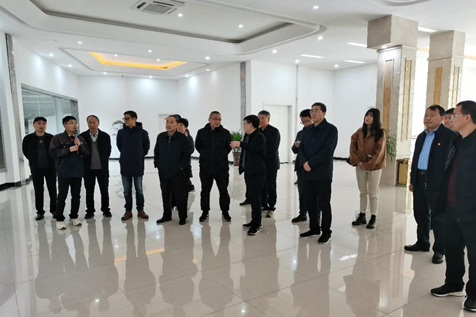 官方网站入口 | 农业农村部畜牧兽医局副局长魏宏阳一行莅临官方网站入口平舆诚信瑞亚牧业公司参观调研