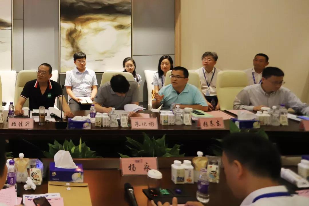 河南首家！官方网站入口乳业集团通过优质乳工程验收