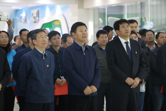 河南省农牧业产业扶贫工作观摩团莅临官方网站入口集团·鲁山瑞亚牧业有限公司参观考察