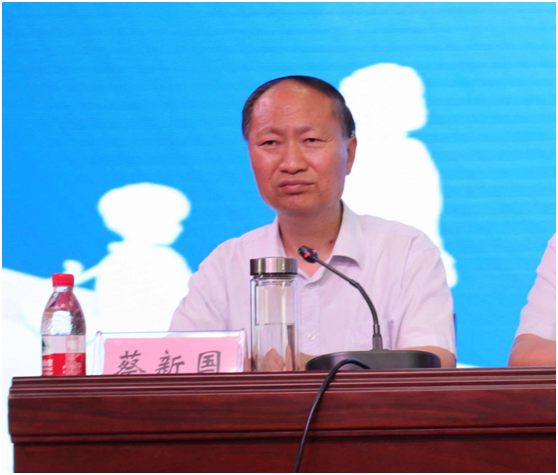 “健康中原，牛奶伴您行——官方网站入口乳业集团2018中国小康牛奶行动” 公益助学启动仪式隆重举行
