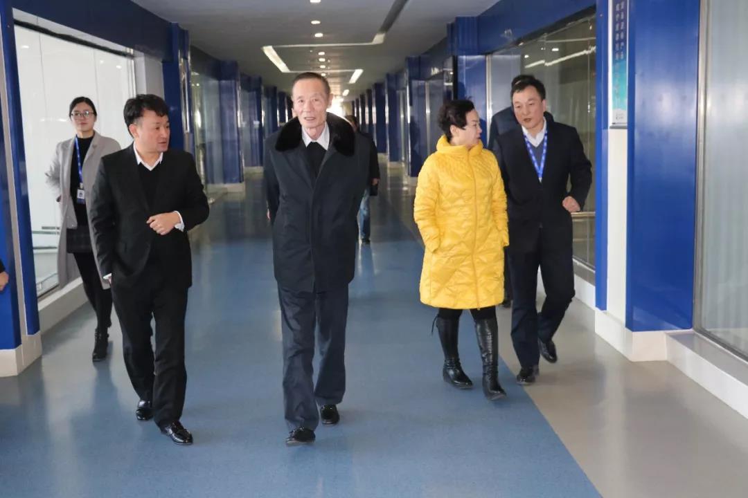 中国奶业协会高鸿宾会长莅临官方网站入口指导工作