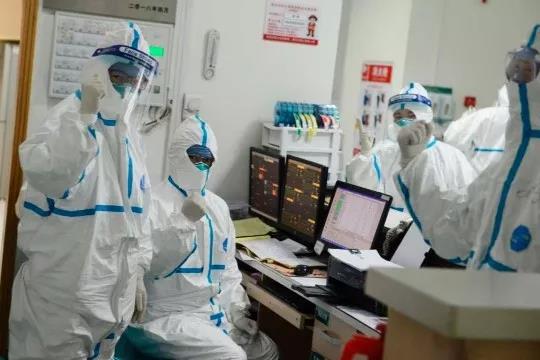爱心官方网站入口 | 向抗疫一线医护工作者致敬！