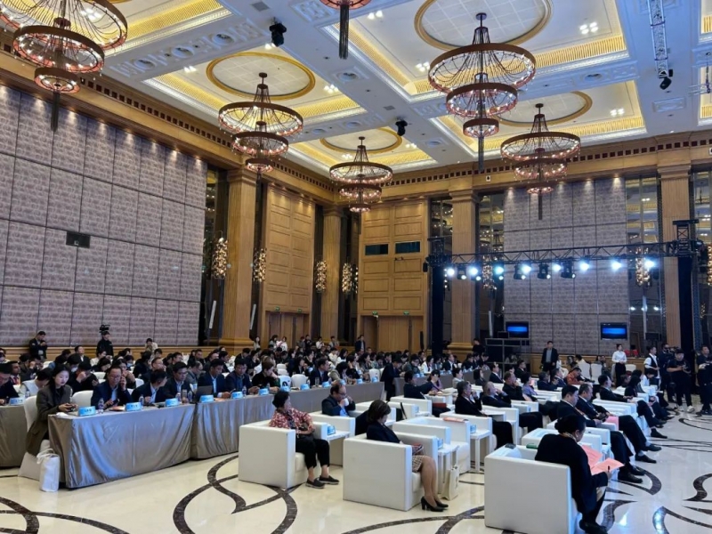 快讯丨官方网站入口乳业集团亮相中国(河南)—东盟人文交流月启幕会