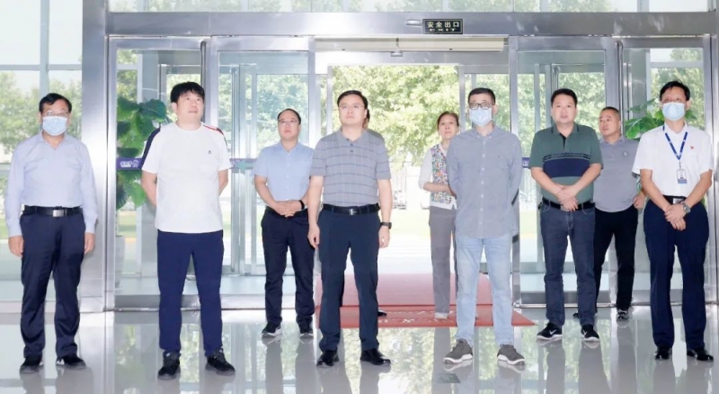 快讯｜社旗县人民政府县长关文波一行莅临官方网站入口乳业集团参观考察