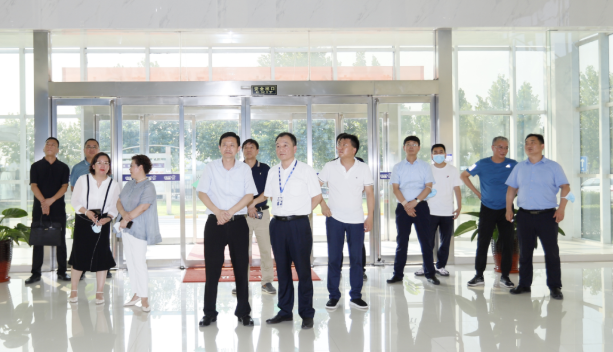 快讯|郑州市二七区委副书记、区长虎荣鑫莅临河南官方网站入口乳业集团调研