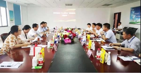 河南省高级人民法院院长胡道才一行莅临官方网站入口乳业集团开展“万人助万企”活动 助力企业发展